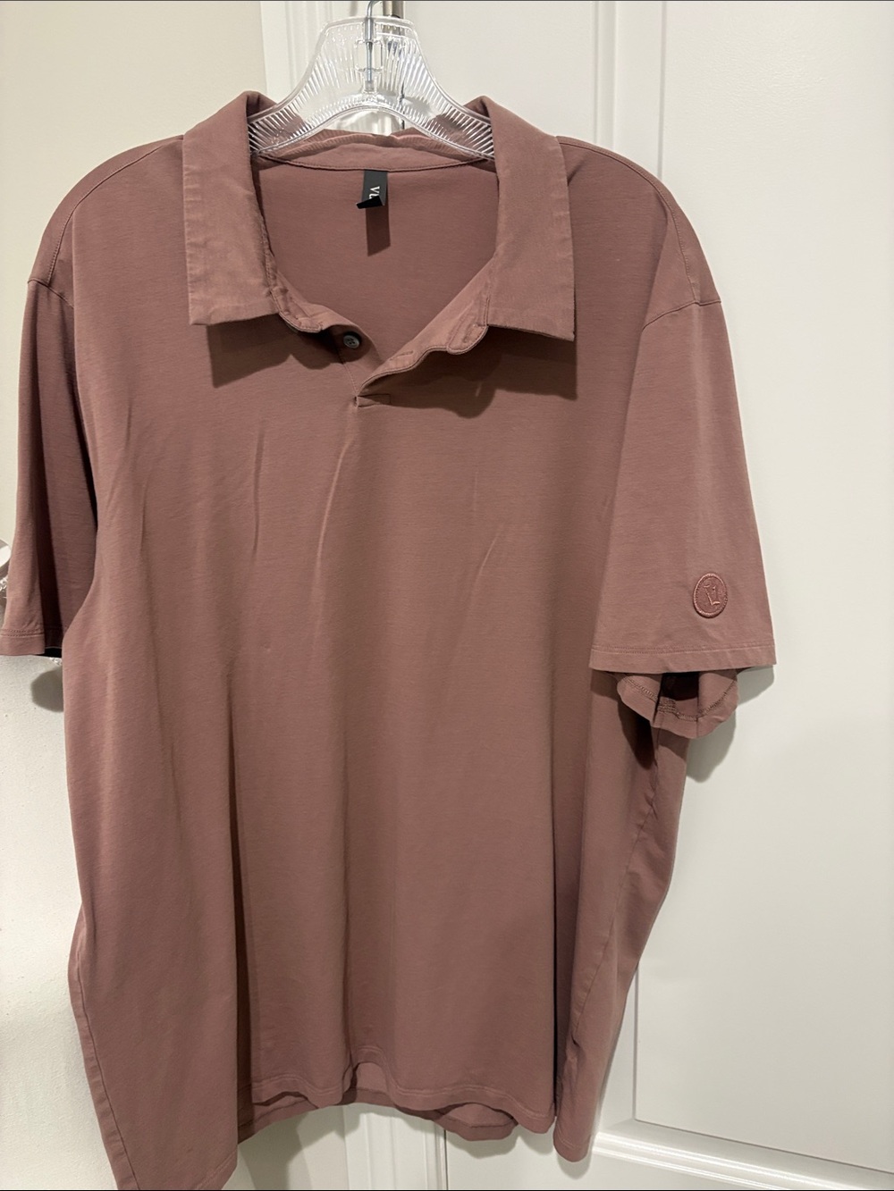 Mens Vuori polo shirt- dust rose color